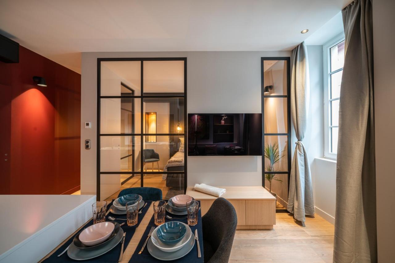 Le Luxury Design De La Vieille Ville Annecy Ngoại thất bức ảnh